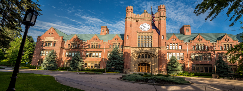 Looking at Historic Buildings from a Facility Management Lens